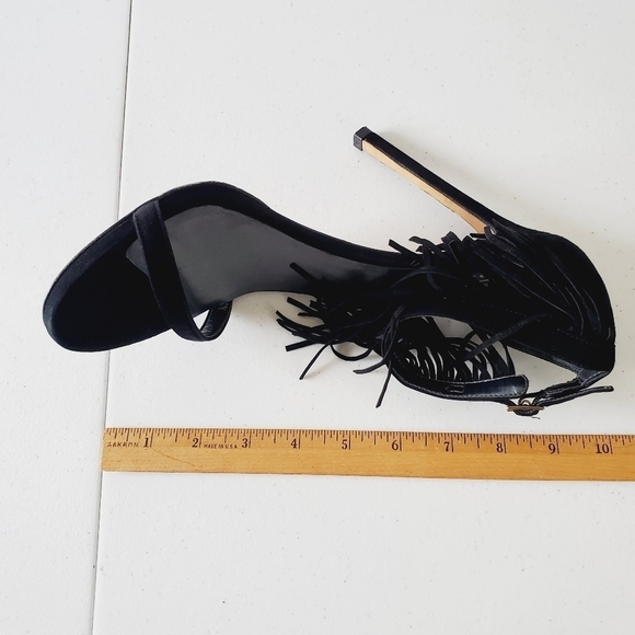 Stuart Weitzman Suede Love Fringe Sandal Size 9 Ankle Strap Black Stiletto Heel - Picture 13 of 16